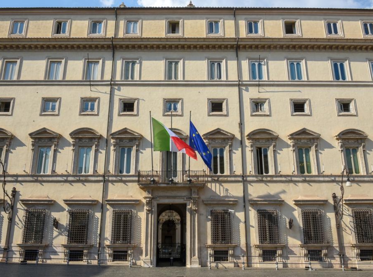 IL GOVERNO "VARA" IL DECRETO LAVORO
